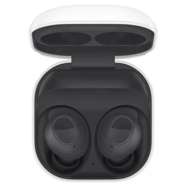  1. ایربادهای سامسونگ Galaxy Buds FE داخل کیس شارژ 