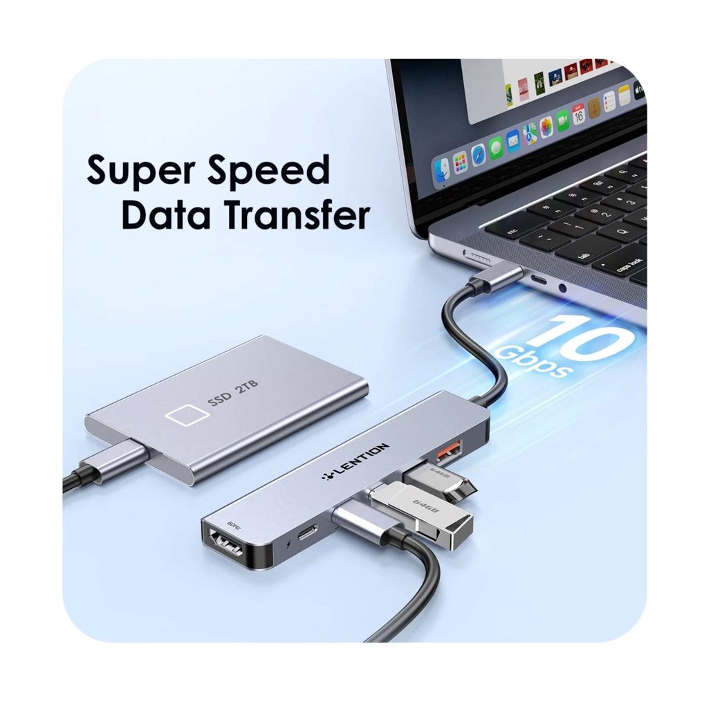هاب شش پورت USB-C لنشن مدل CE37 رنگ نقره ای کنار مک بوک